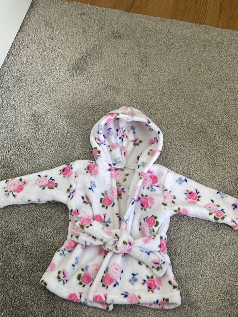 Luvable Friends White Hooded Fleece Robe with Pink Rose and Blue Floral Accents